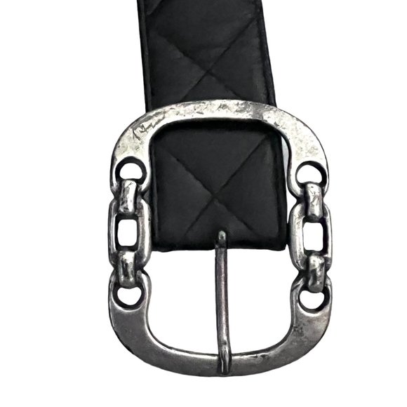 SUZI ROHER Black quilted leather belt w chain back L